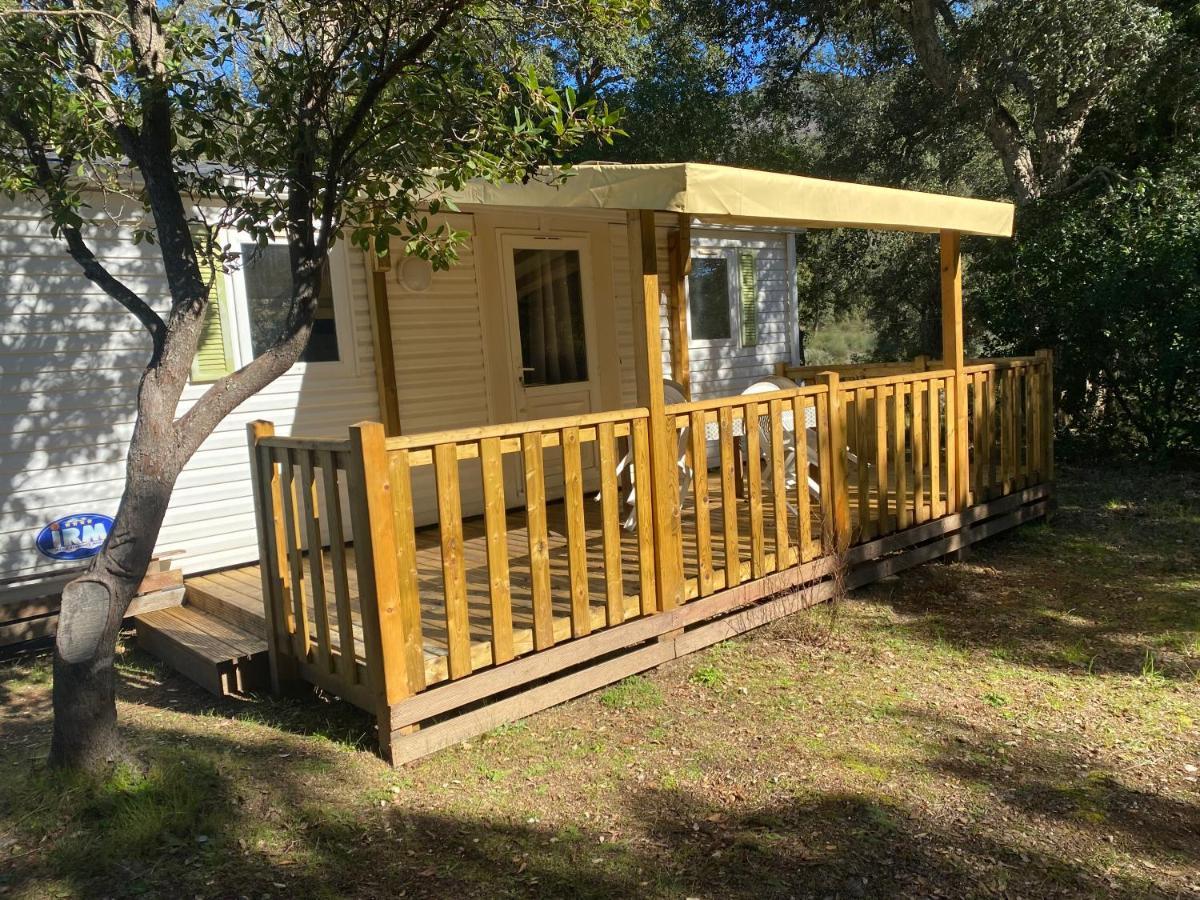 Ernella Hotel Aléria Екстериор снимка