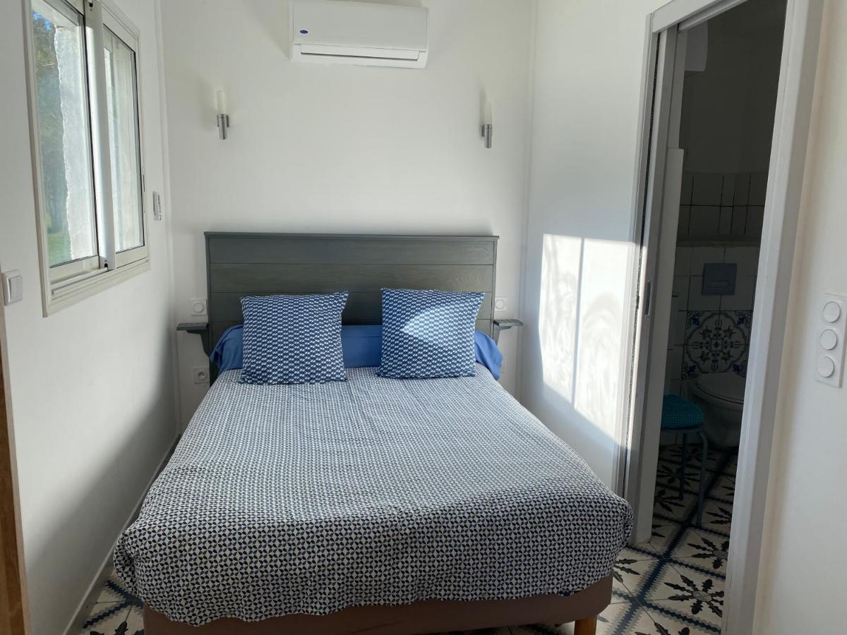 Ernella Hotel Aléria Екстериор снимка